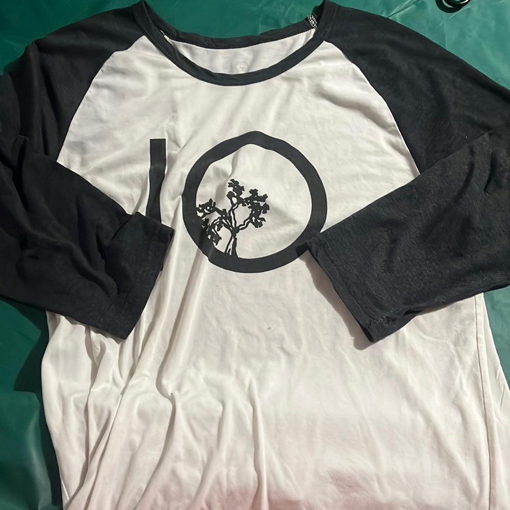 10 tree 3/4 sleeve shirt